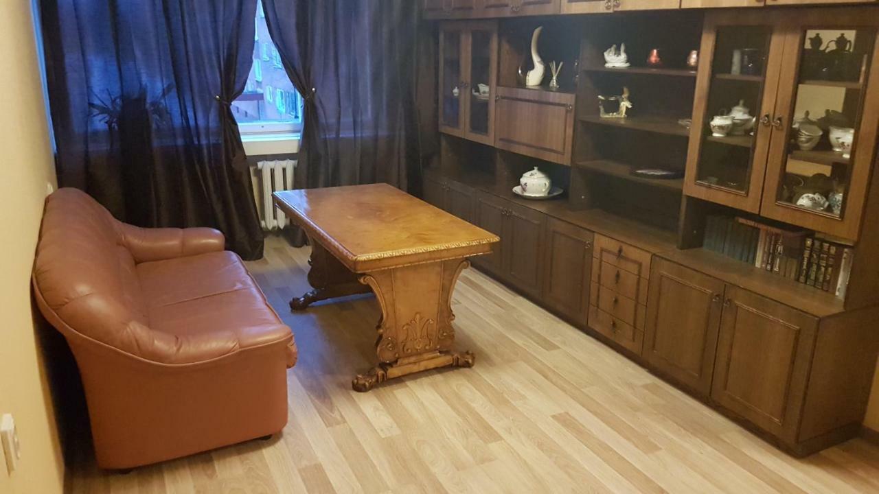 Adart Apartment นาร์วา ภายนอก รูปภาพ